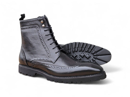 Carrucci Hudson Black Wingtip Boot Lug Sole