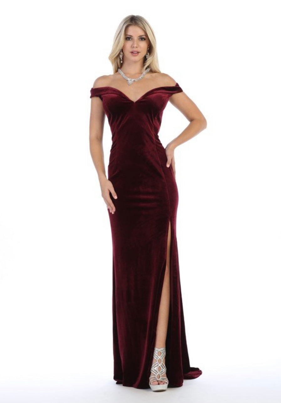 Chicas C6532 Evening Black Floor-Length High-Slit Style Velvet Dress