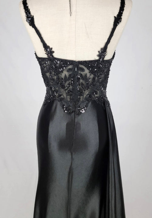 Chicas C342 Elegant Evening Black Sweetheart Floor-Length High-Slit Satin Dress