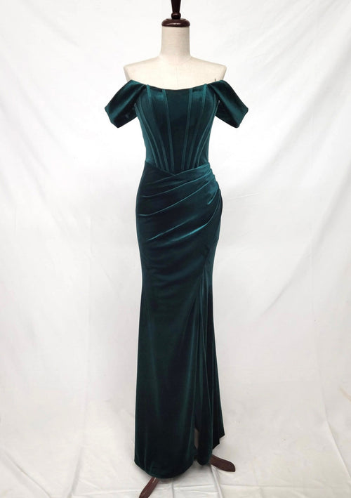 Chicas DM809 Modern Evening Black Floor-Length Style Velvet Dress