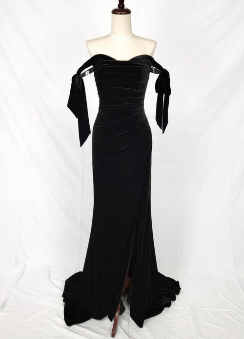Chicas w811 Evening Black Floor-Length High-Slit Train Velvet Dress
