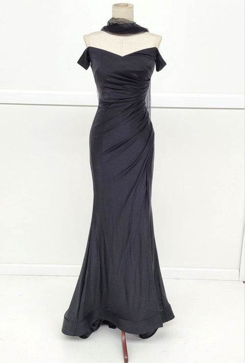 Chicas YG5025 Solid-Color Mermaid Off-Shoulder High-Slit Fabric Dress