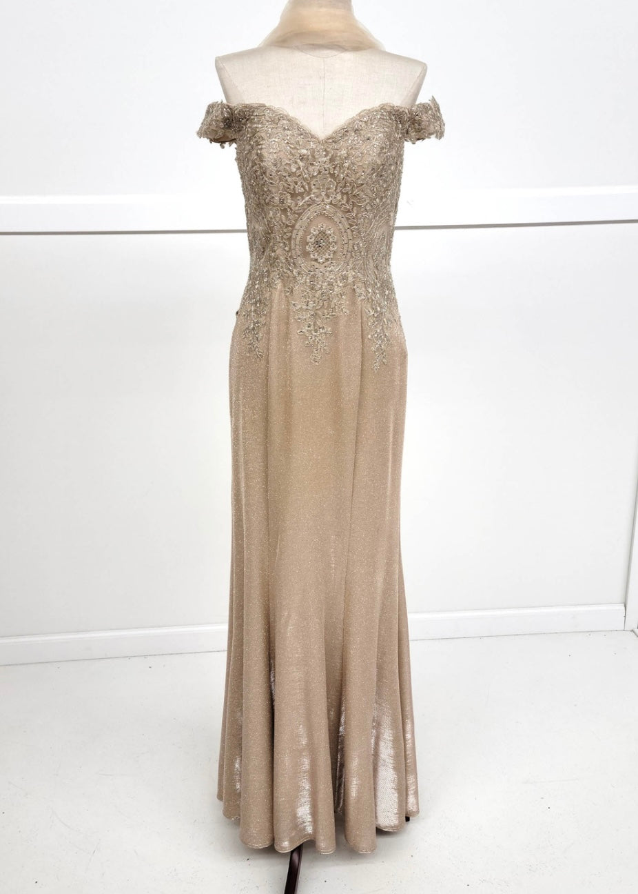 Chicas 4025 Elegant Bridal Champagne Sweetheart Floor-Length Embroidered Lace Dress – SuitUSA