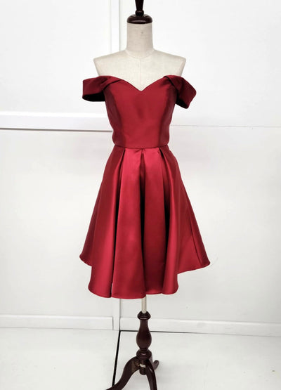 Chicas C7514 Cocktail Red A-Line Sweetheart Pleated Satin Dress