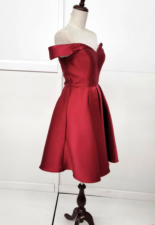 Chicas C7514 Cocktail Red A-Line Sweetheart Pleated Satin Dress