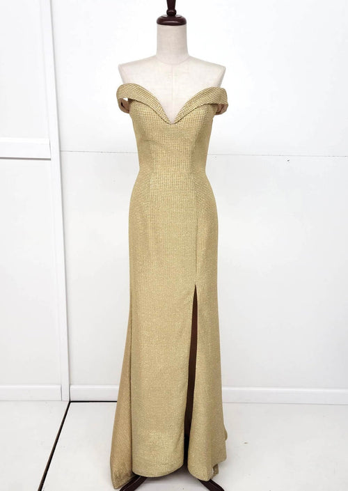 Chicas C7526 Evening Gold Sweetheart Floor-Length Fabric Dress