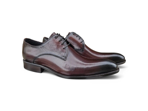 Carrucci Signature Burnished Lace-up Derby