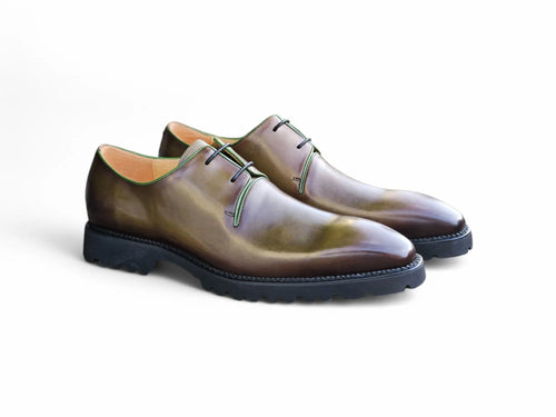 Whole Cut Derby With Lug Sole