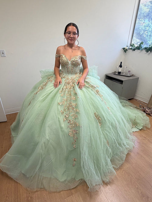 Quinceanera Dress Sweetheart Ruffles Sequin Prom Gown Germoso vestido - Vestidos de 15 aƱos LK272