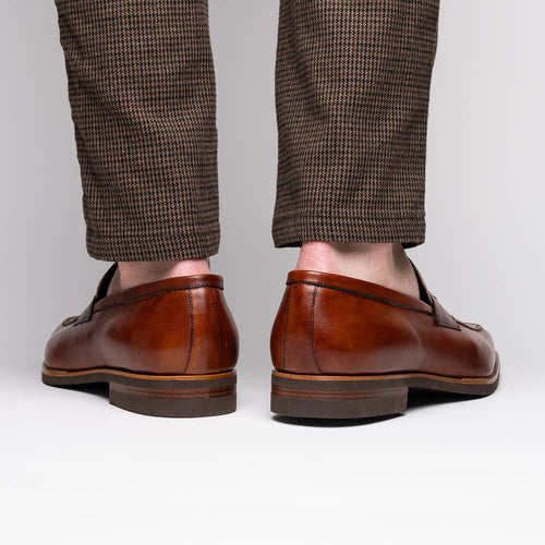 Zelli Lago Hand-Burnished Calfskin & Linen Penny Loafers in Cognac