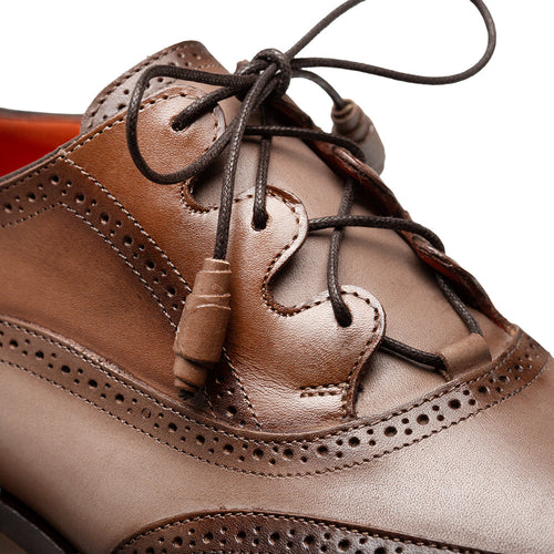 Mezlan Wingtip Derby: Two-Tone Leather Luxury