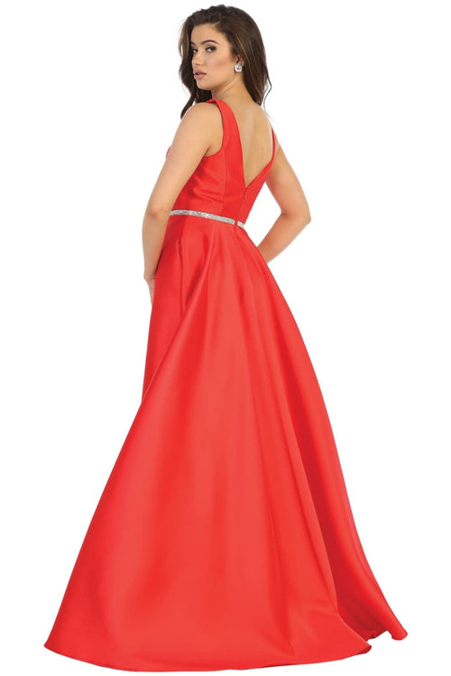 A Line Plunging V Neck Evening Gown Side Pockets Sleeveless Prom Dress