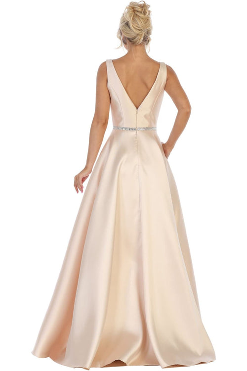 A Line Plunging V Neck Evening Gown Side Pockets Sleeveless Prom Dress
