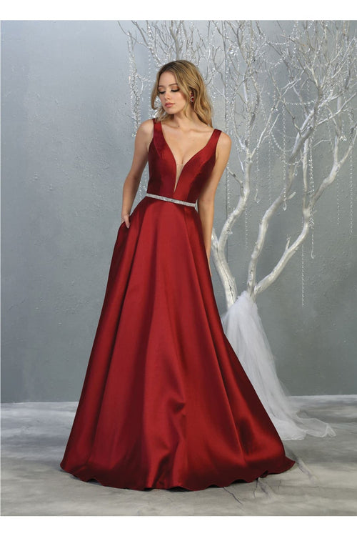 A Line Plunging V Neck Evening Gown Side Pockets Sleeveless Prom Dress