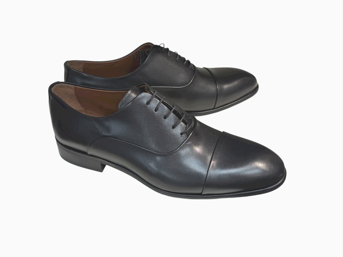 P0005221 -Paris Captoe- Black – SuitUSA