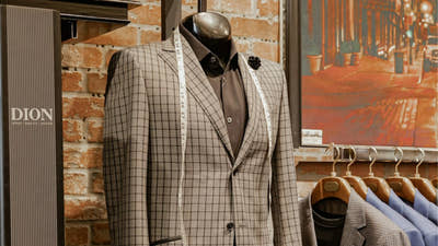 The Addition Of The 3 Button Blazer Have Remodeled Men's Fashion