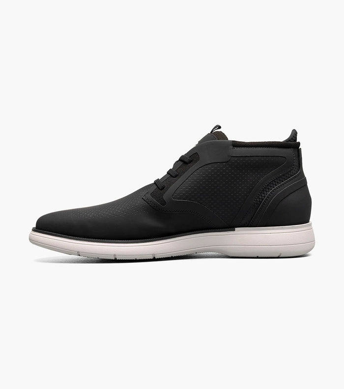 EASTMONT Plain Toe Elastic Lace Chukka Boot
