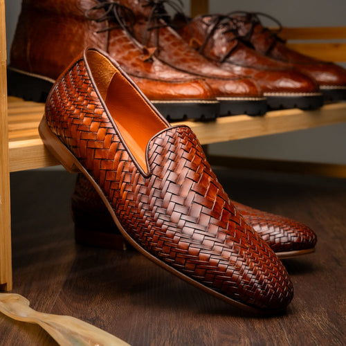Zelli Rizzo Woven Calfskin Loafer in Cognac | Timeless Italian Style