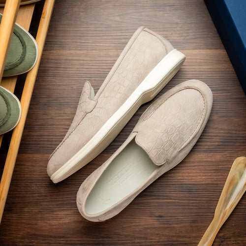 Zelli Livorno Stampata Crocodile Embossed Nubuck Loafer in Bone