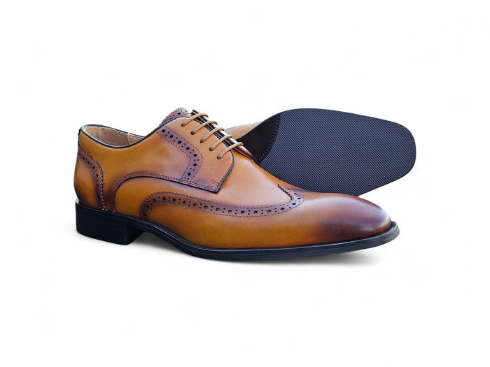 Carrucci Blucher Style Wingtip Derby