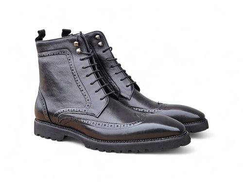 Carrucci Hudson Black Wingtip Boot Lug Sole