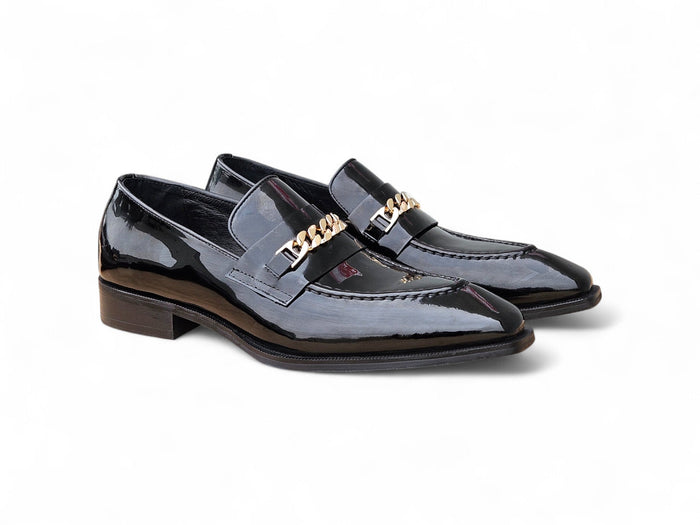 Carrucci Amber Patent Leather Chain Loafer