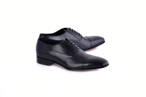 C0001101- 7368 Cap toe lace up - Black