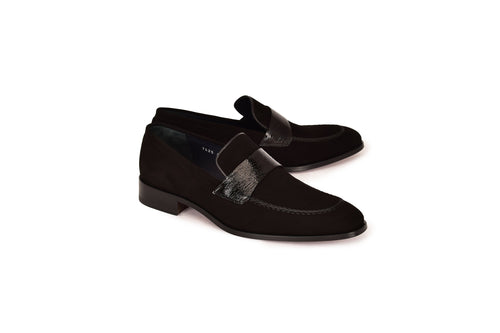C000211-7425S Loafer-Black Suede