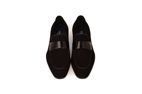 C000211-7425S Loafer-Black Suede