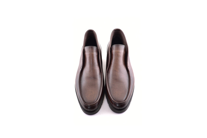 C186-7520 Shearling Lined Chukka Boot-Brown