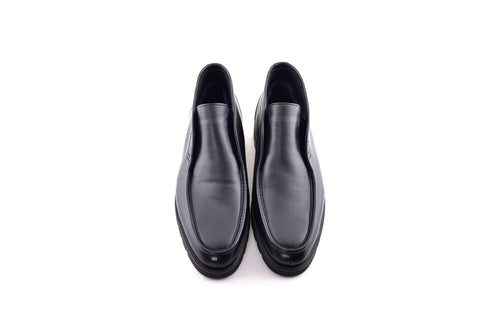 C187-7520 Shearling Lined Chukka Boot-Navy