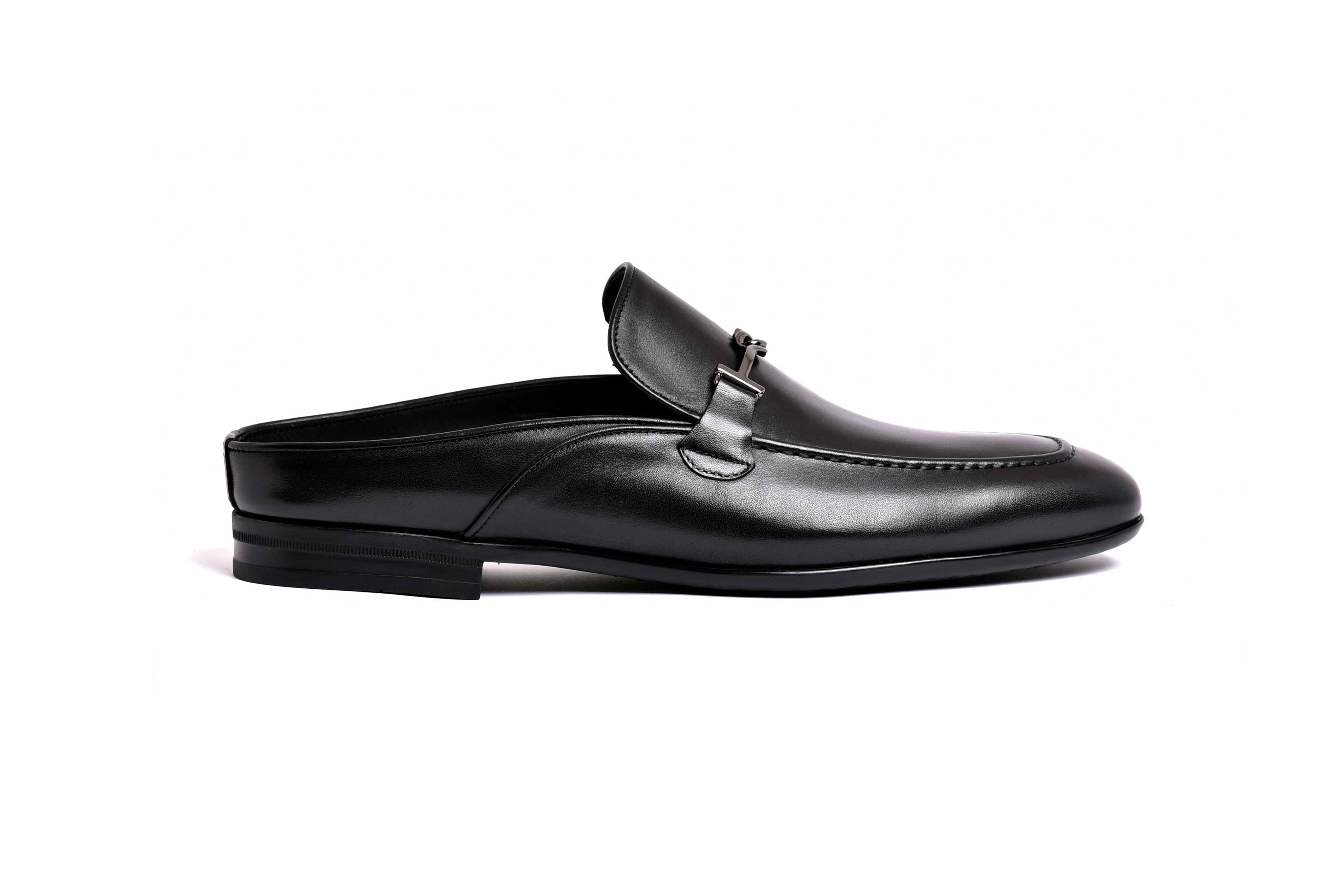 C163-8248 Black Mule (Slip-On)