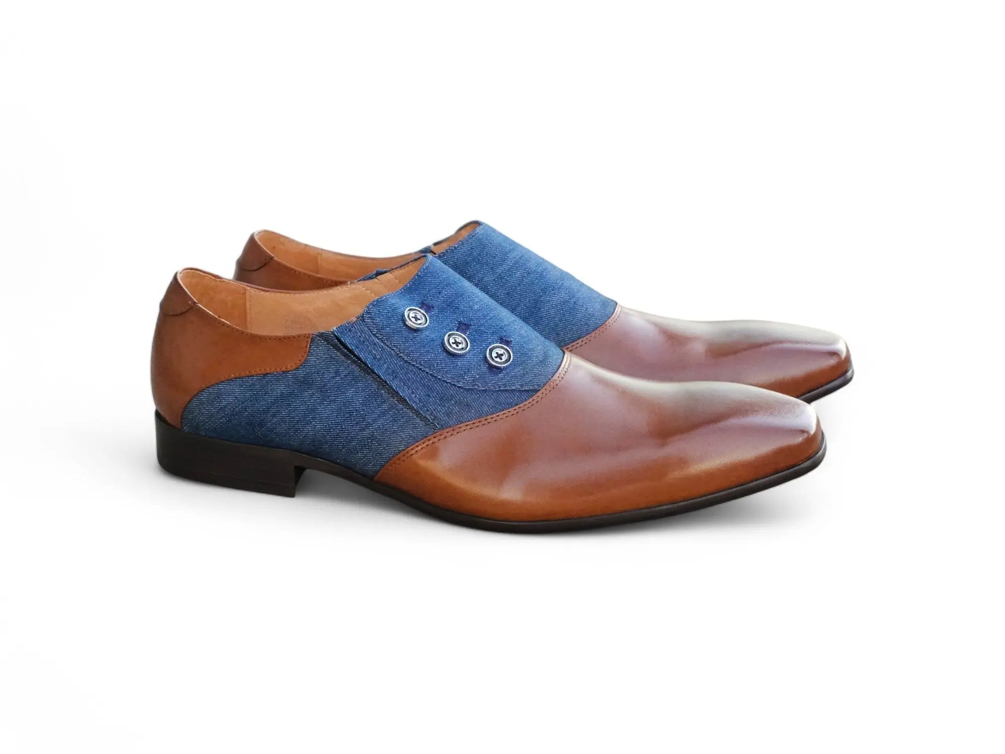 Carrucci Button-Up Leather Loafer - Luxury Slip-On Shoes