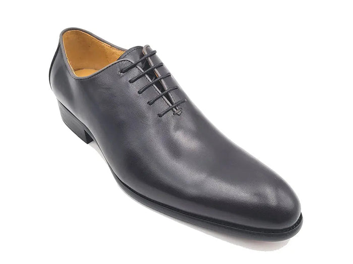 Carrucci Calfskin Whole Cut Lace-up Oxford