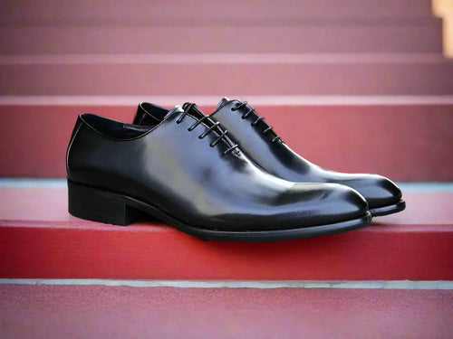 Carrucci Calfskin Whole Cut Lace-up Oxford