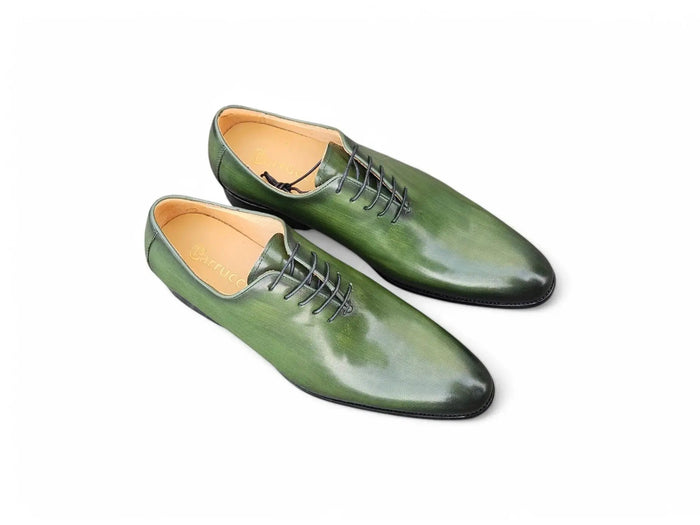 Carrucci: Polished Calfskin Whole Cut Oxford Dress Shoe
