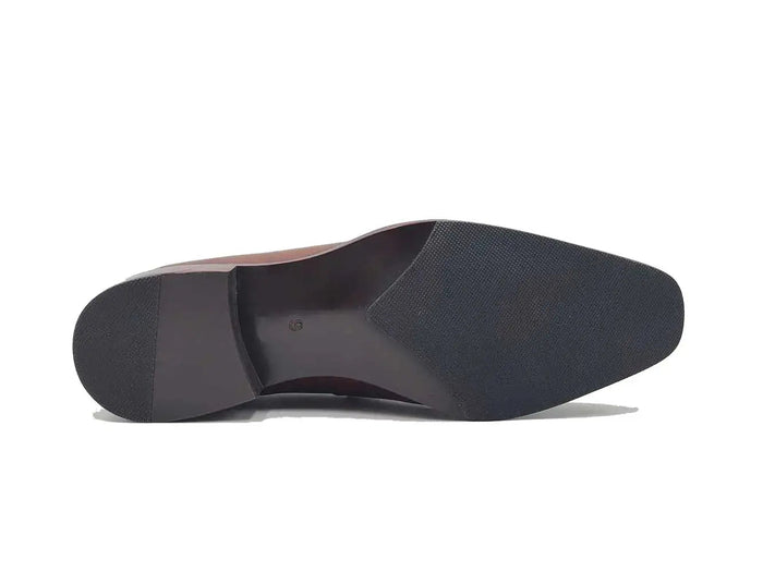 Carrucci Cap Toe Lace-up in Leather Sole
