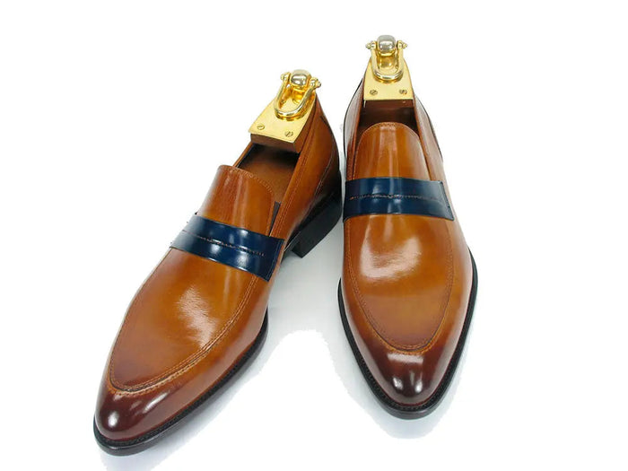 Carrucci Mens Penny Loafer in Contrast Strap