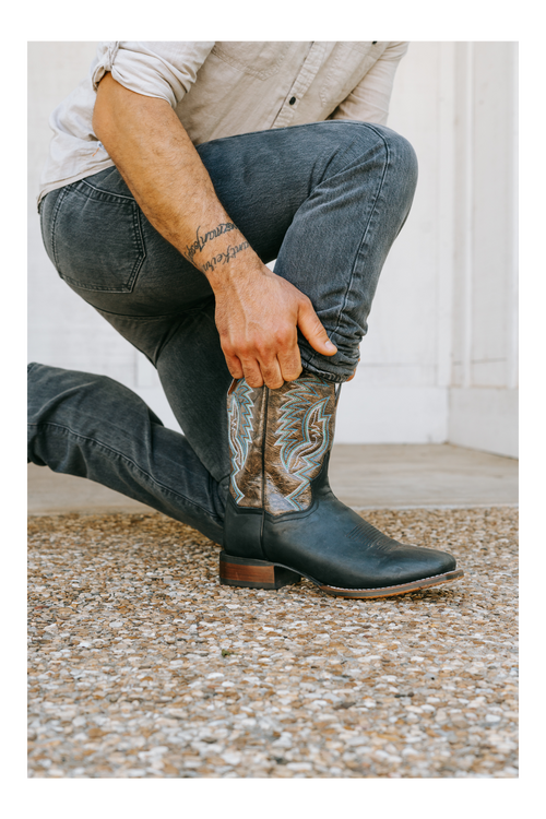 DEUCE LEATHER BOOT