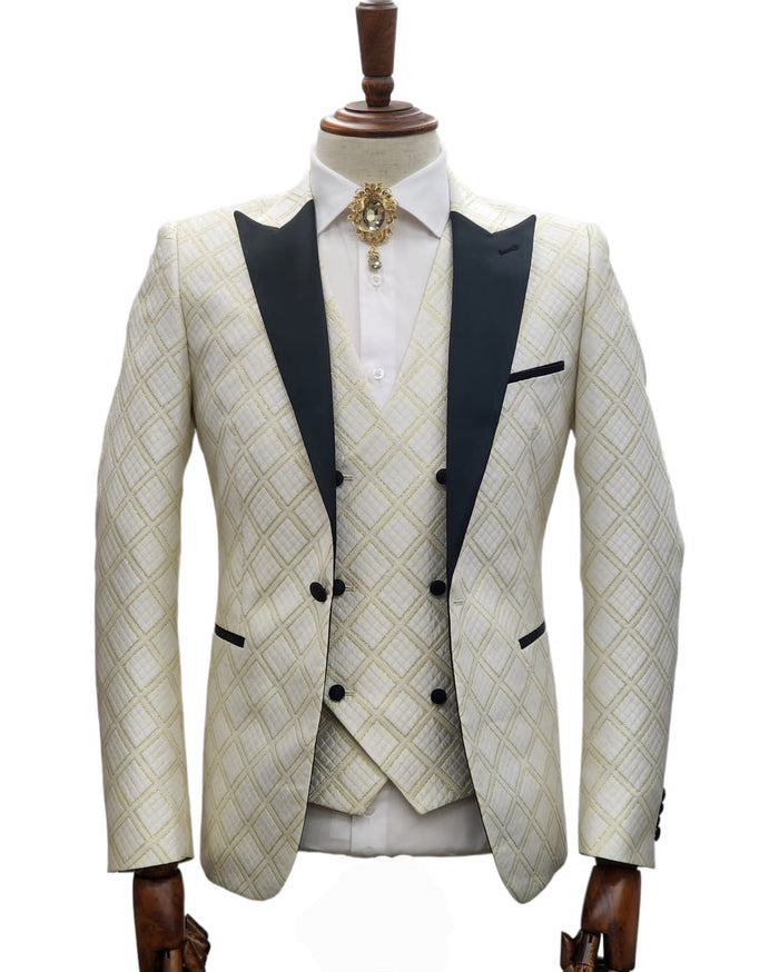 Ivory Tuxedo - Cream Wedding Suit - Off White Groom Peak Lapel Suit Groom different suit than groomsmen PROMTUXEDO