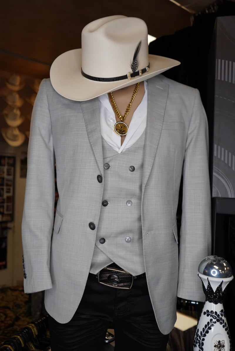 Mens Light Gray Western Suit Blazer with Double-Breasted Vest – Modern Cowboy Formal Outfit – SuitUSA