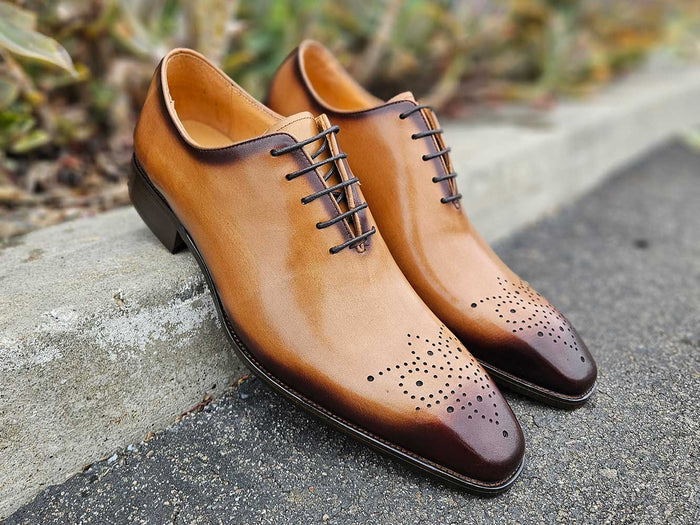 Carrucci Hand Burnished Wholecut Calf Oxford