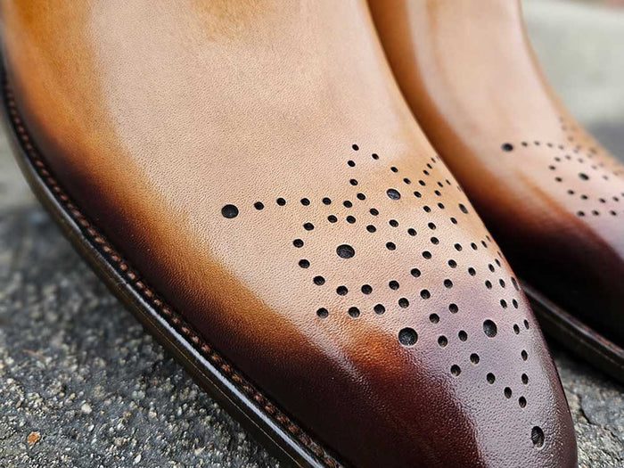 Carrucci Hand Burnished Wholecut Calf Oxford
