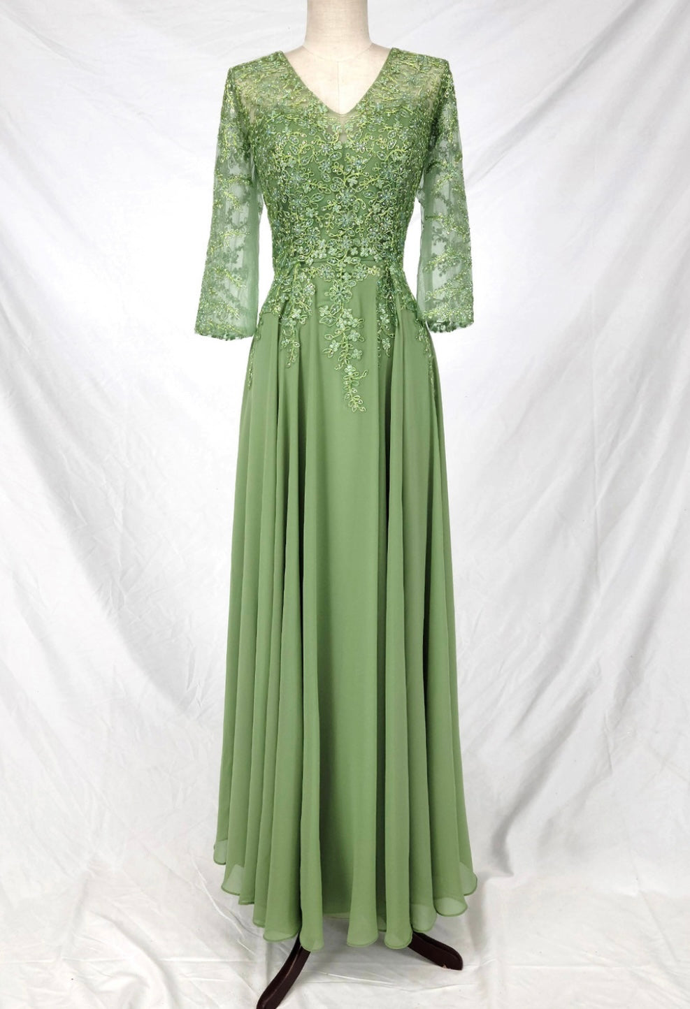 Chicas J070 Bridal Gold A-Line Floor-Length Sequin Embroidered Chiffon Dress