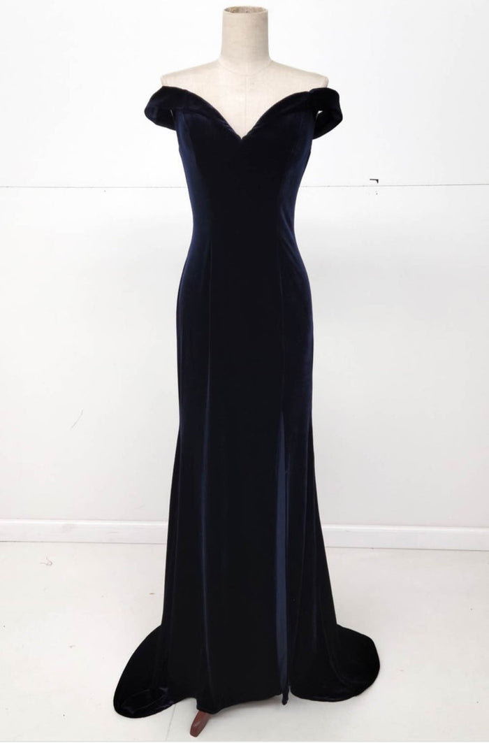 Chicas 6532 Solid-Color Off-Shoulder Long High-Slit Velvet Dress