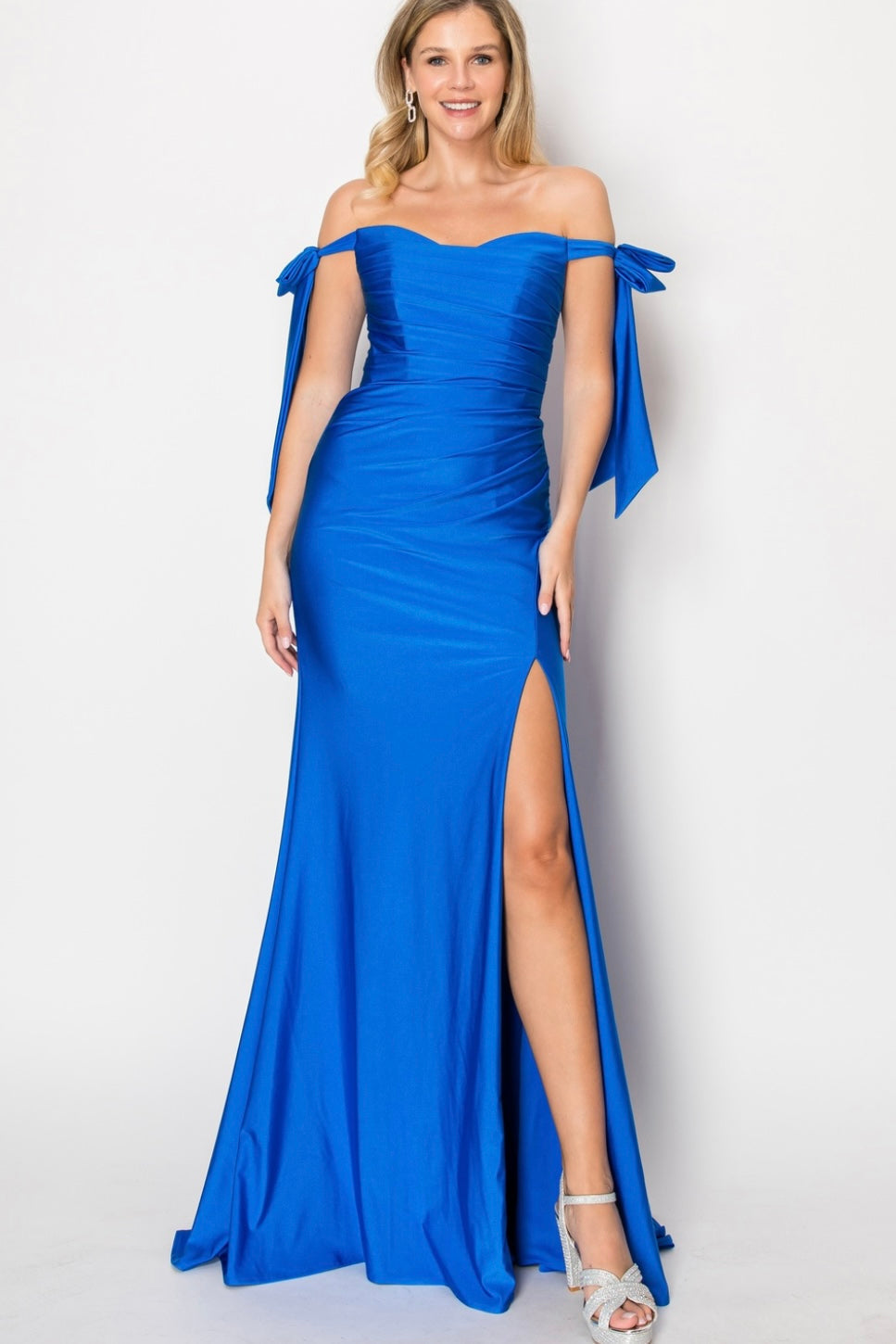 Chicas DM8010 Evening Black Long High-Slit Fabric Dress