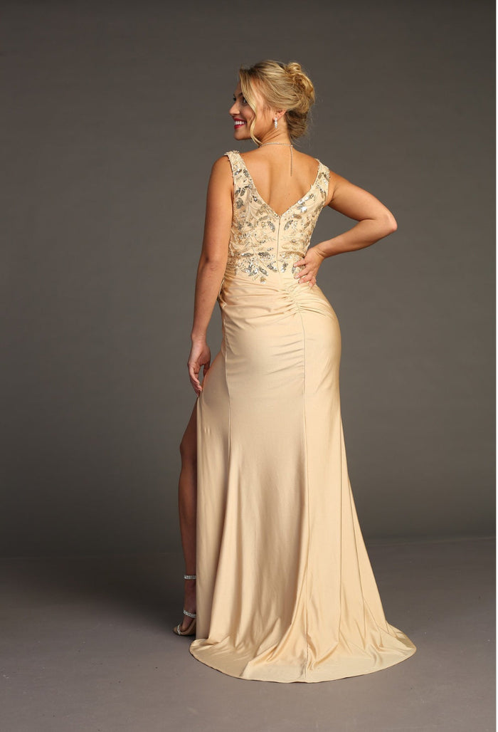 Chicas YG5032 V-Neck Floor-Length High-Slit Sequin Style Fabric Dress