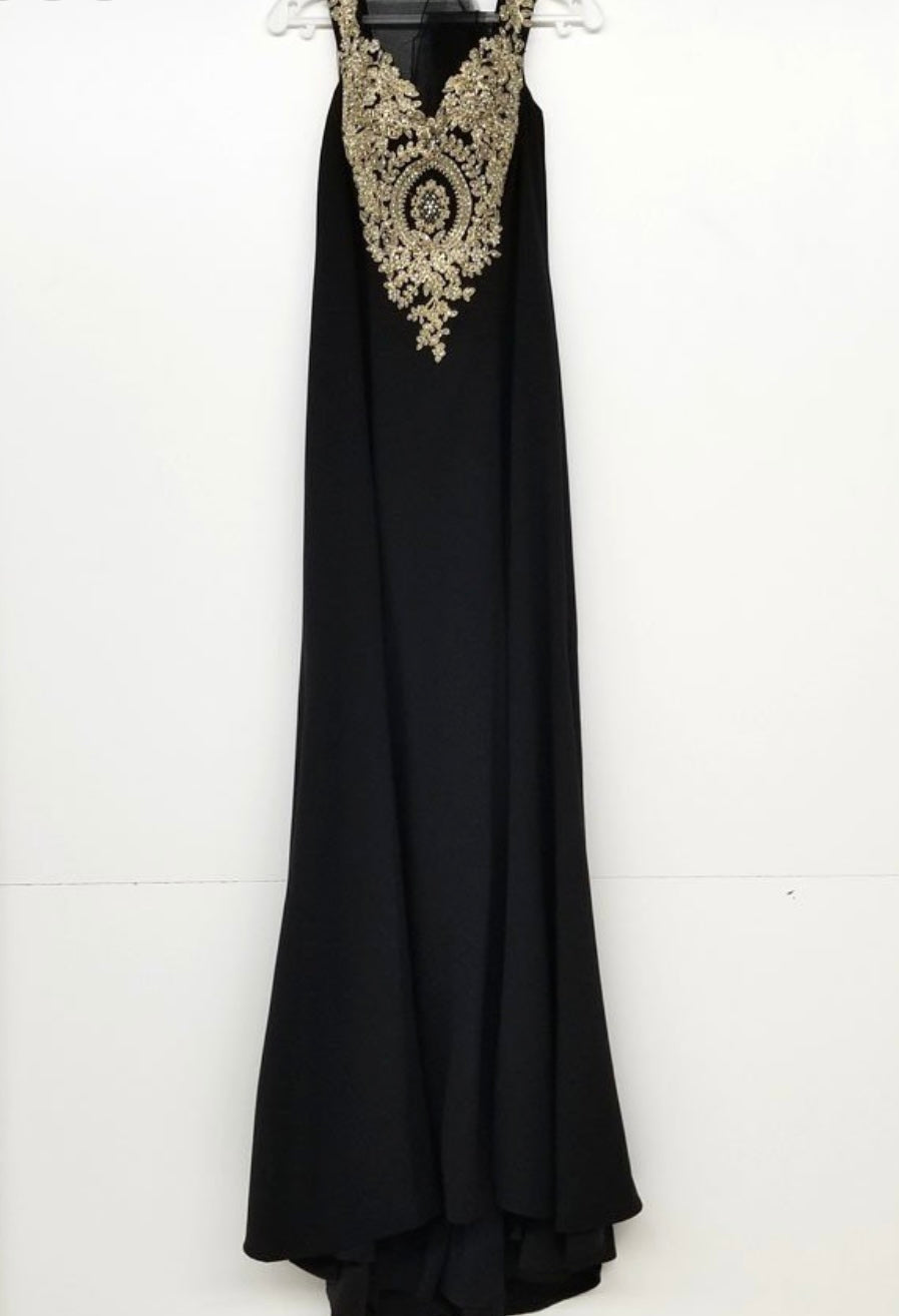 Chicas DM4011 Elegant Bridal Black Sleeveless Floor-Length Embroidered Fabric Dress