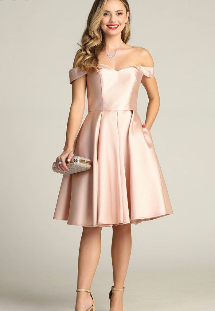 Chicas C7514 Cocktail Red A-Line Sweetheart Pleated Satin Dress