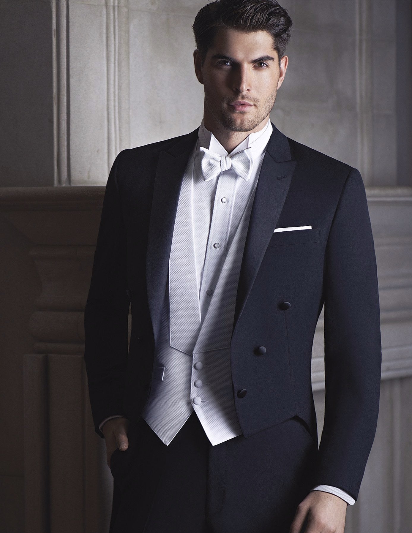 Mens Designer Bentley Formal Tail Coat Tuxedo in Black - Men's Tuxedo USA – SuitUSA